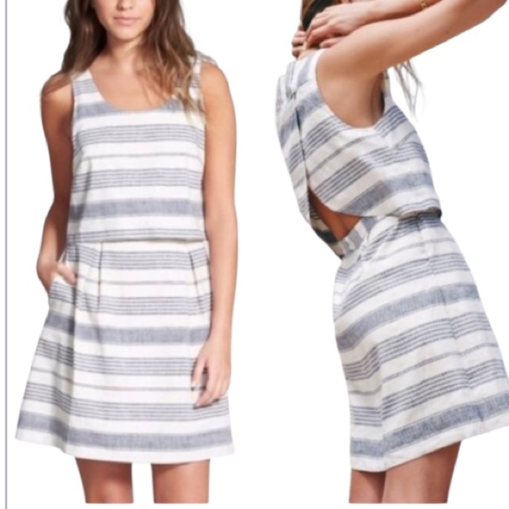 LOFT Navy and White Striped Dress Keyhole Back size 0 New